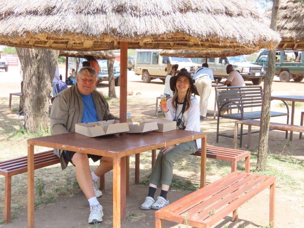 Having lunch at the Kogatende Airstrip